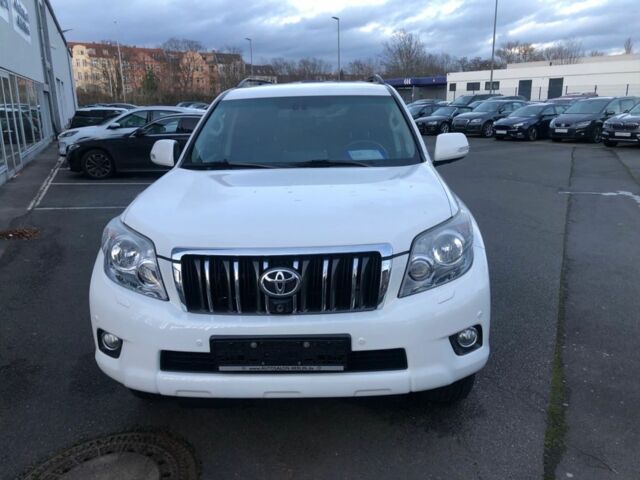 Білий Тойота Ленд Крузер Прадо 150, об'ємом двигуна 3 л та пробігом 112 тис. км за 13200 $, фото 1 на Automoto.ua