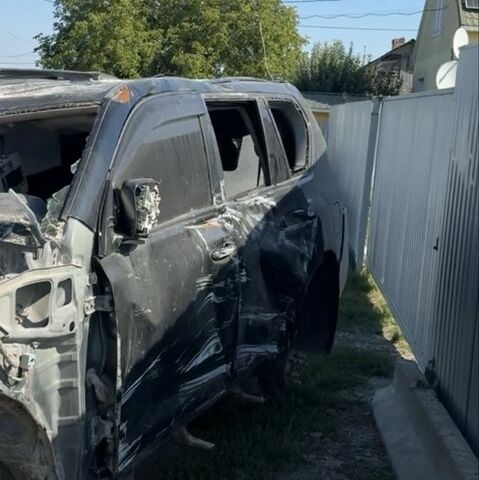 Сірий Тойота Ленд Крузер Прадо 150, об'ємом двигуна 2.8 л та пробігом 180 тис. км за 7000 $, фото 1 на Automoto.ua