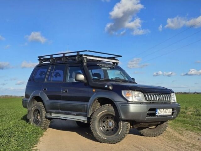 Черный Тойота Ленд Крузер Прадо 90, объемом двигателя 0 л и пробегом 250 тыс. км за 2900 $, фото 1 на Automoto.ua