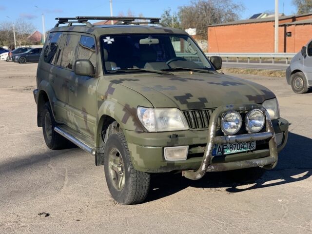 Зелений Тойота Ленд Крузер Прадо 90, об'ємом двигуна 3 л та пробігом 677 тис. км за 10500 $, фото 1 на Automoto.ua