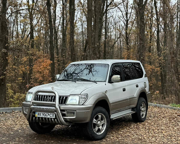 Білий Тойота Ленд Крузер Прадо, об'ємом двигуна 3.38 л та пробігом 330 тис. км за 8200 $, фото 1 на Automoto.ua