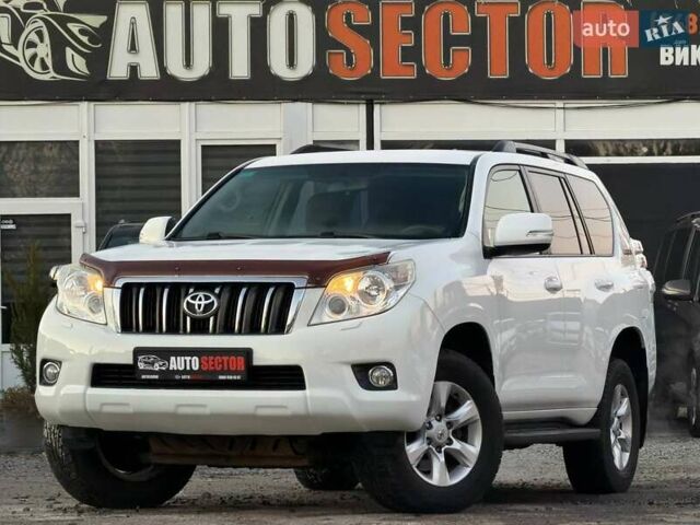 Тойота Ленд Крузер Прадо 2012 в Харькове на Automoto.ua Белый Тойота Ленд Крузер Прадо, объемом двигателя 2.98 л и пробегом 208 тыс. км за 27400 $, фото 1 на Automoto.ua
