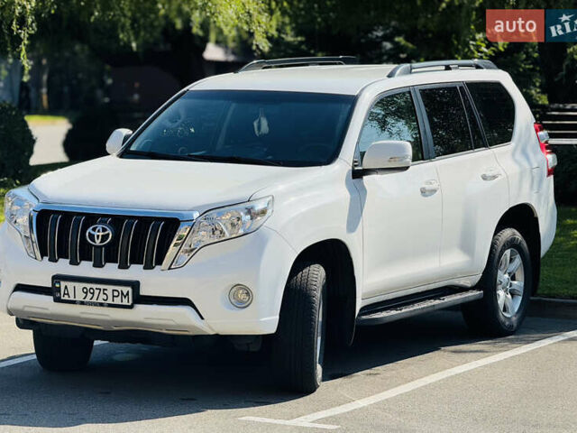 Белый Тойота Ленд Крузер Прадо, объемом двигателя 2.7 л и пробегом 94 тыс. км за 25800 $, фото 1 на Automoto.ua