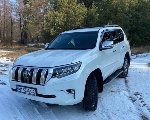 Белый Тойота Ленд Крузер Прадо, объемом двигателя 2.75 л и пробегом 110 тыс. км за 44000 $, фото 1 на Automoto.ua