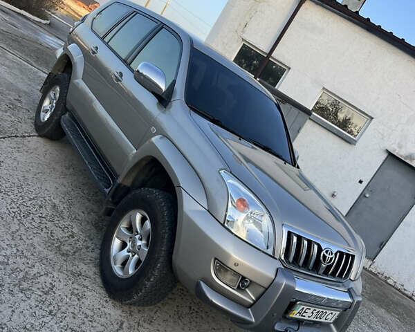 Бежевый Тойота Ленд Крузер Прадо, объемом двигателя 2.69 л и пробегом 330 тыс. км за 11999 $, фото 1 на Automoto.ua