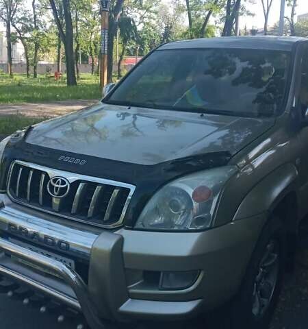 Бежевый Тойота Ленд Крузер Прадо, объемом двигателя 2.7 л и пробегом 280 тыс. км за 10250 $, фото 1 на Automoto.ua