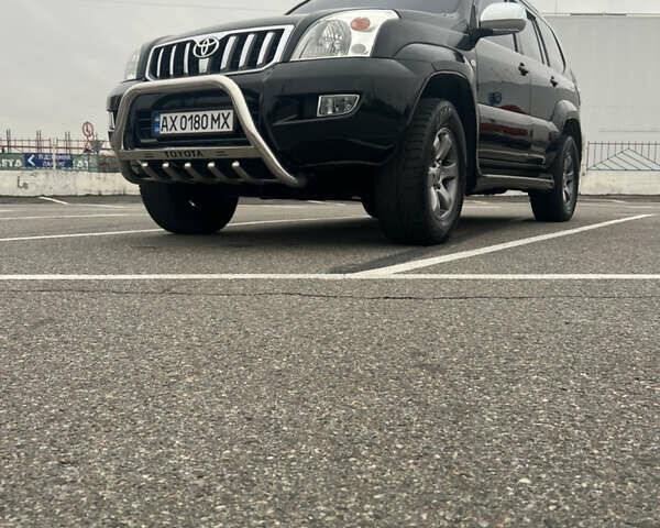 Черный Тойота Ленд Крузер Прадо, объемом двигателя 3.96 л и пробегом 220 тыс. км за 15000 $, фото 1 на Automoto.ua