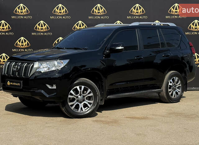 Черный Тойота Ленд Крузер Прадо, объемом двигателя 2.75 л и пробегом 139 тыс. км за 38400 $, фото 1 на Automoto.ua