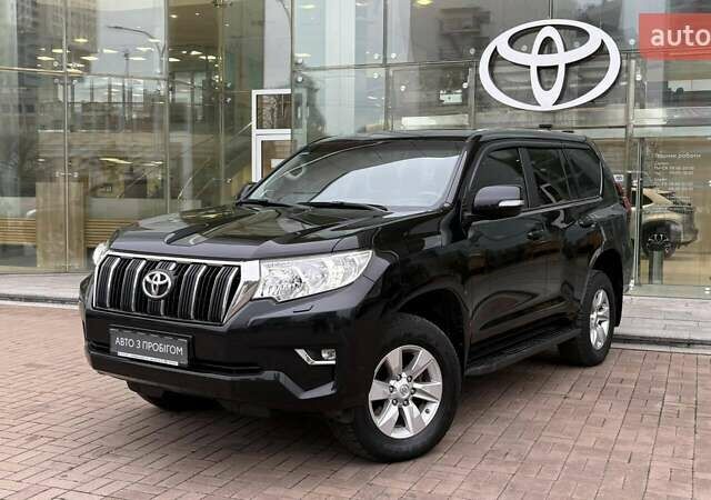 Чорний Тойота Ленд Крузер Прадо, об'ємом двигуна 2.76 л та пробігом 175 тис. км за 37470 $, фото 1 на Automoto.ua