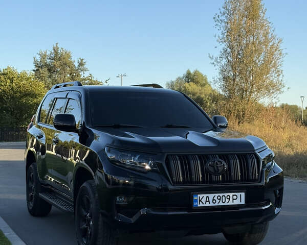 Черный Тойота Ленд Крузер Прадо, объемом двигателя 2.76 л и пробегом 83 тыс. км за 48800 $, фото 1 на Automoto.ua