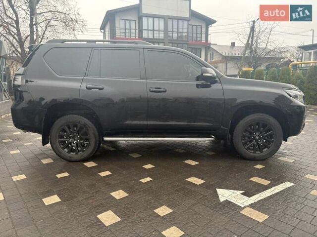 Чорний Тойота Ленд Крузер Прадо, об'ємом двигуна 2.76 л та пробігом 70 тис. км за 53490 $, фото 1 на Automoto.ua