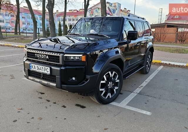 Черный Тойота Ленд Крузер Прадо, объемом двигателя 2.39 л и пробегом 26 тыс. км за 71000 $, фото 1 на Automoto.ua
