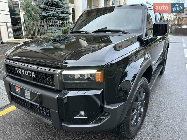 Черный Тойота Ленд Крузер Прадо, объемом двигателя 2.8 л и пробегом 9 тыс. км за 68900 $, фото 1 на Automoto.ua