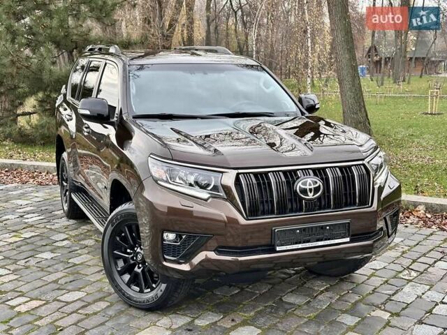 Коричневый Тойота Ленд Крузер Прадо, объемом двигателя 3.96 л и пробегом 37 тыс. км за 46999 $, фото 1 на Automoto.ua