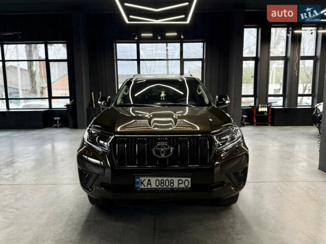 Коричневый Тойота Ленд Крузер Прадо, объемом двигателя 3.96 л и пробегом 42 тыс. км за 49000 $, фото 1 на Automoto.ua