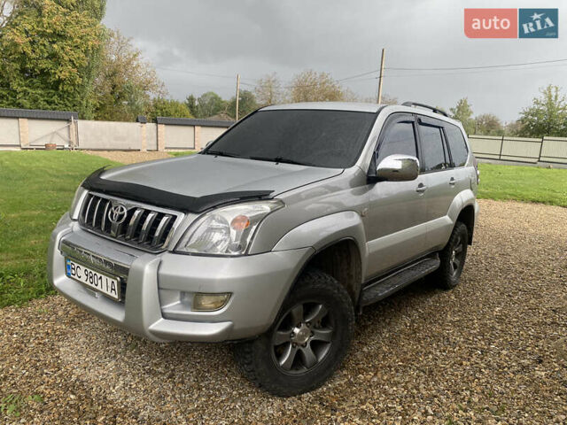 Тойота Ленд Крузер Прадо, объемом двигателя 2.69 л и пробегом 250 тыс. км за 10000 $, фото 1 на Automoto.ua