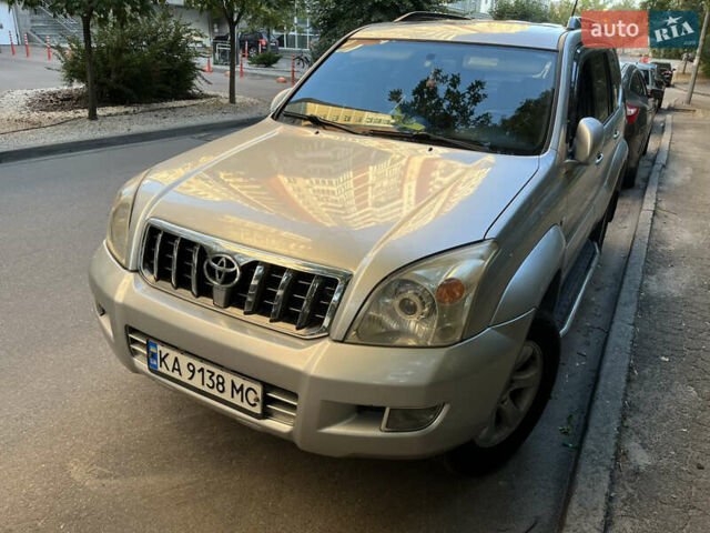 Тойота Ленд Крузер Прадо, объемом двигателя 4 л и пробегом 267 тыс. км за 9999 $, фото 1 на Automoto.ua