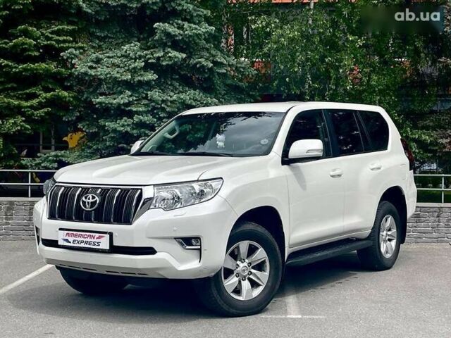 Тойота Ленд Крузер Прадо, объемом двигателя 0 л и пробегом 72 тыс. км за 37999 $, фото 1 на Automoto.ua