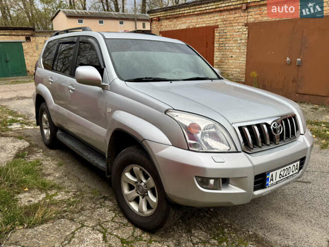 Сірий Тойота Ленд Крузер Прадо, об'ємом двигуна 3.96 л та пробігом 335 тис. км за 14200 $, фото 1 на Automoto.ua