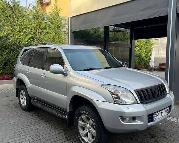 Сірий Тойота Ленд Крузер Прадо, об'ємом двигуна 3.96 л та пробігом 300 тис. км за 14500 $, фото 1 на Automoto.ua