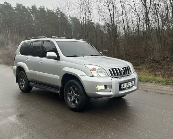 Сірий Тойота Ленд Крузер Прадо, об'ємом двигуна 2.7 л та пробігом 300 тис. км за 11800 $, фото 1 на Automoto.ua