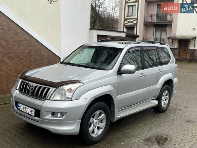 Серый Тойота Ленд Крузер Прадо, объемом двигателя 3.96 л и пробегом 305 тыс. км за 16300 $, фото 1 на Automoto.ua