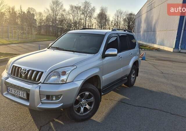 Серый Тойота Ленд Крузер Прадо, объемом двигателя 2.7 л и пробегом 173 тыс. км за 11900 $, фото 1 на Automoto.ua