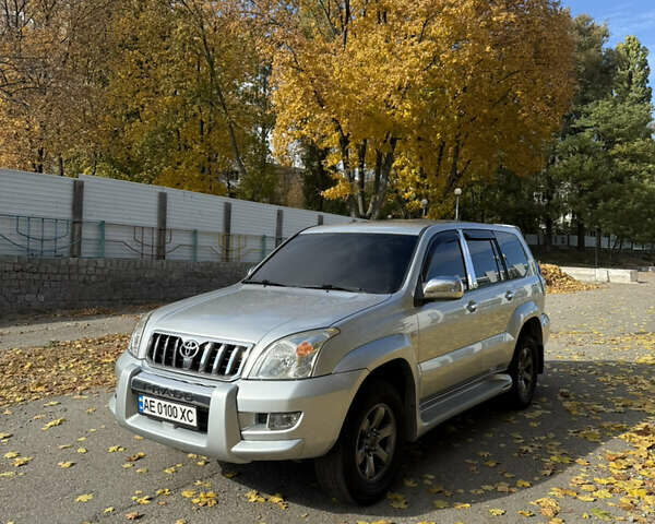 Сірий Тойота Ленд Крузер Прадо, об'ємом двигуна 2.69 л та пробігом 242 тис. км за 14800 $, фото 1 на Automoto.ua