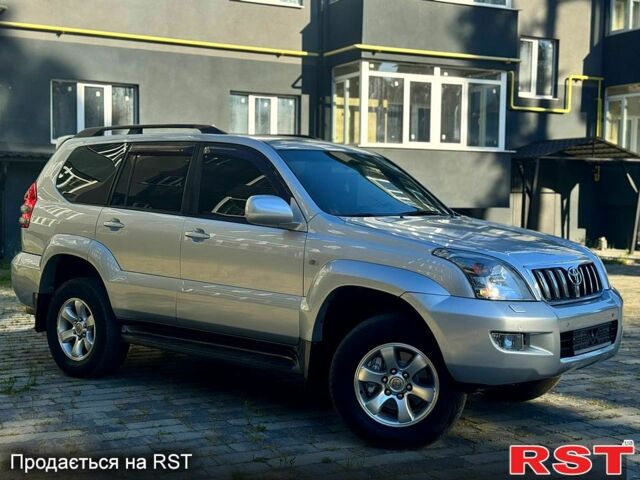 Серый Тойота Ленд Крузер Прадо, объемом двигателя 4 л и пробегом 190 тыс. км за 14500 $, фото 1 на Automoto.ua