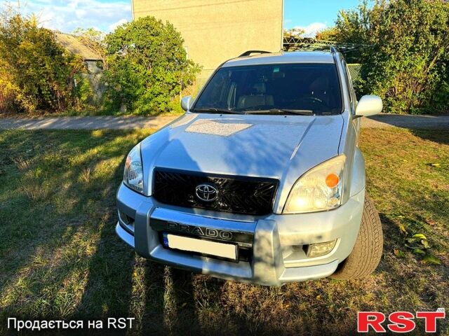 Сірий Тойота Ленд Крузер Прадо, об'ємом двигуна 4 л та пробігом 171 тис. км за 18000 $, фото 1 на Automoto.ua