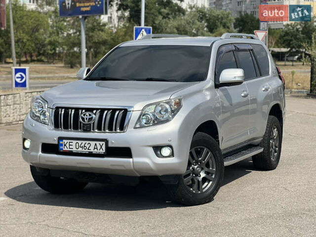 Сірий Тойота Ленд Крузер Прадо, об'ємом двигуна 4 л та пробігом 256 тис. км за 23900 $, фото 1 на Automoto.ua