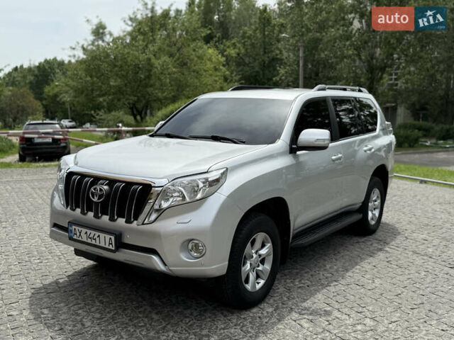 Тойота Ленд Крузер Прадо 2012 в Харькове на Automoto.ua Серый Тойота Ленд Крузер Прадо, объемом двигателя 4 л и пробегом 170 тыс. км за 20000 $, фото 1 на Automoto.ua