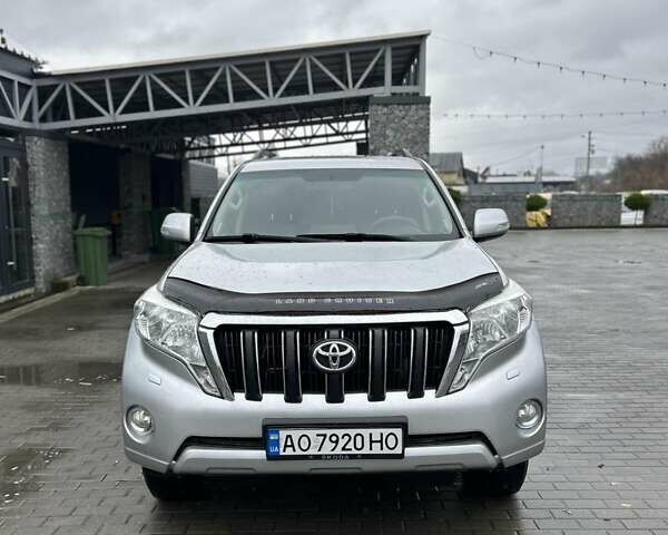 Серый Тойота Ленд Крузер Прадо, объемом двигателя 2.98 л и пробегом 242 тыс. км за 27300 $, фото 1 на Automoto.ua