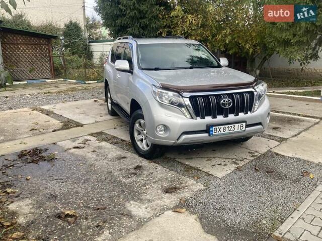 Тойота Ленд Крузер Прадо 2016 в Хмельницком на Automoto.ua Серый Тойота Ленд Крузер Прадо, объемом двигателя 2.69 л и пробегом 230 тыс. км за 27000 $, фото 1 на Automoto.ua