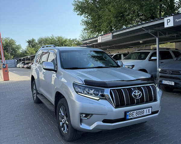 Сірий Тойота Ленд Крузер Прадо, об'ємом двигуна 2.76 л та пробігом 215 тис. км за 34800 $, фото 1 на Automoto.ua