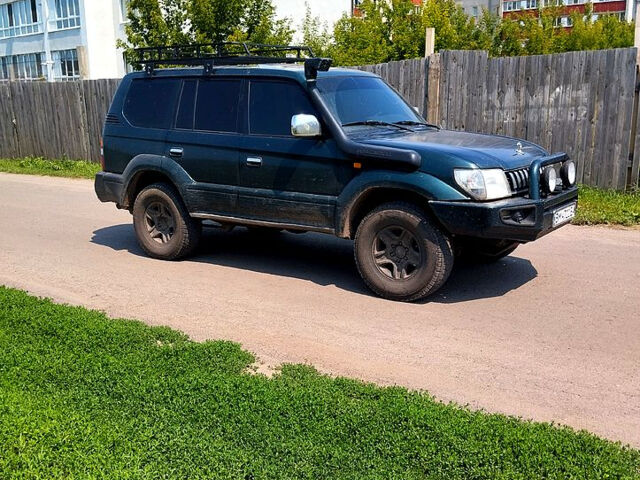 Зелений Тойота Ленд Крузер Прадо, об'ємом двигуна 3.4 л та пробігом 360 тис. км за 8000 $, фото 1 на Automoto.ua