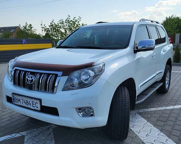 Белый Тойота Ленд Крузер, объемом двигателя 4 л и пробегом 190 тыс. км за 24500 $, фото 1 на Automoto.ua