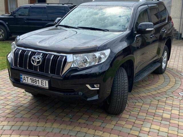 Чорний Тойота Ленд Крузер, об'ємом двигуна 2.8 л та пробігом 122 тис. км за 39000 $, фото 1 на Automoto.ua