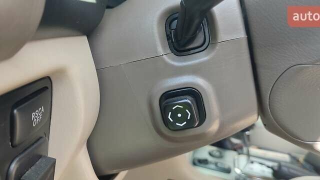 Черный Тойота Ленд Крузер, объемом двигателя 4.66 л и пробегом 395 тыс. км за 16544 $, фото 1 на Automoto.ua