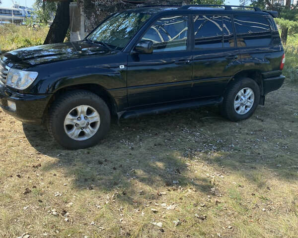 Черный Тойота Ленд Крузер, объемом двигателя 4.66 л и пробегом 340 тыс. км за 16300 $, фото 1 на Automoto.ua