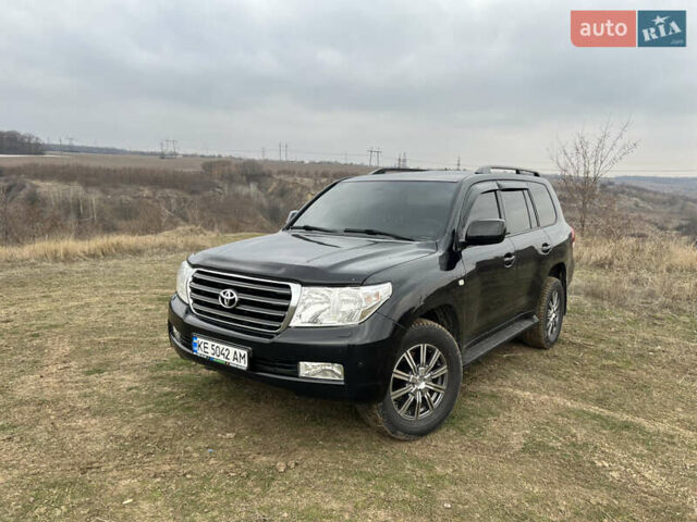 Чорний Тойота Ленд Крузер, об'ємом двигуна 4.7 л та пробігом 291 тис. км за 22800 $, фото 1 на Automoto.ua