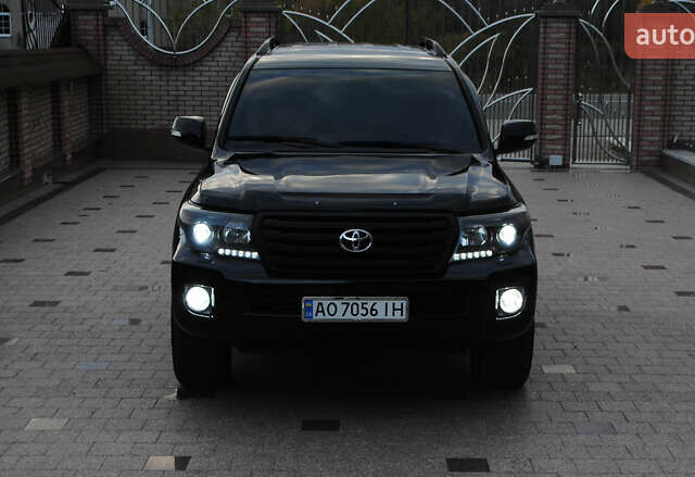 Черный Тойота Ленд Крузер, объемом двигателя 4.7 л и пробегом 271 тыс. км за 21500 $, фото 1 на Automoto.ua