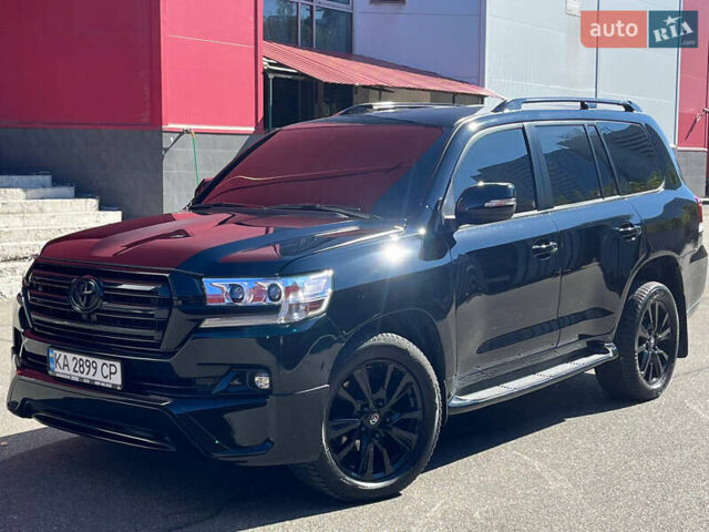 Черный Тойота Ленд Крузер, объемом двигателя 4.7 л и пробегом 220 тыс. км за 35900 $, фото 1 на Automoto.ua