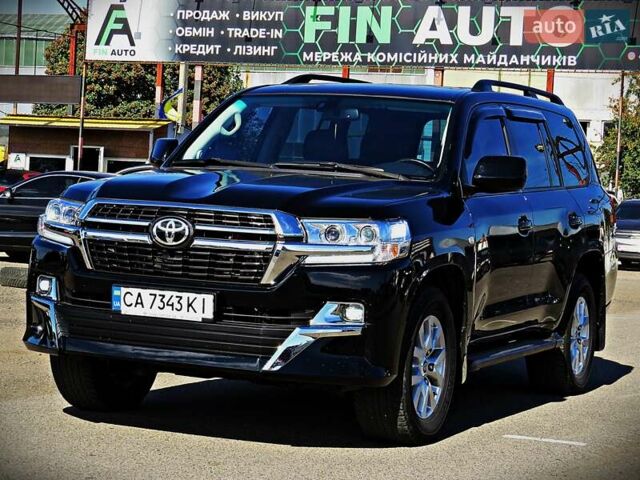 Черный Тойота Ленд Крузер, объемом двигателя 4.66 л и пробегом 312 тыс. км за 31800 $, фото 1 на Automoto.ua
