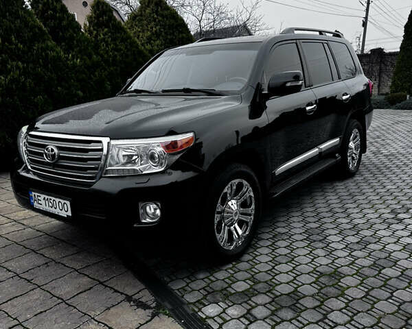 Черный Тойота Ленд Крузер, объемом двигателя 4.46 л и пробегом 260 тыс. км за 38000 $, фото 1 на Automoto.ua