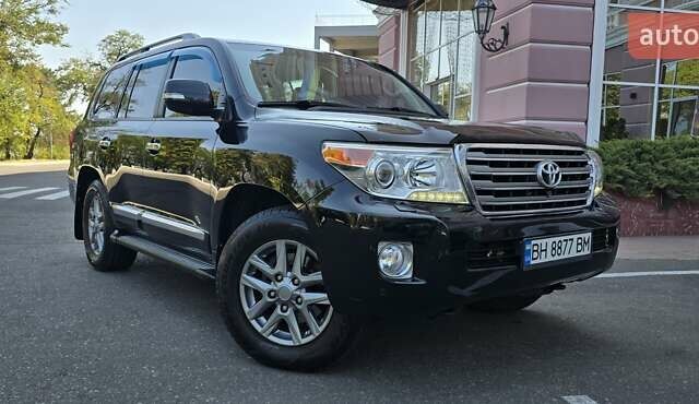 Чорний Тойота Ленд Крузер, об'ємом двигуна 4.61 л та пробігом 305 тис. км за 29000 $, фото 1 на Automoto.ua