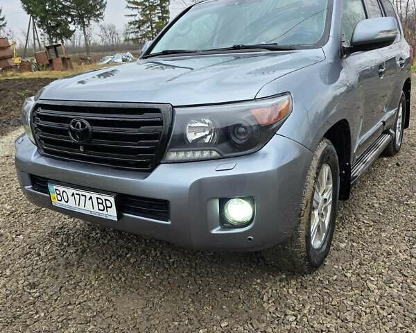 Чорний Тойота Ленд Крузер, об'ємом двигуна 4.5 л та пробігом 450 тис. км за 26500 $, фото 1 на Automoto.ua