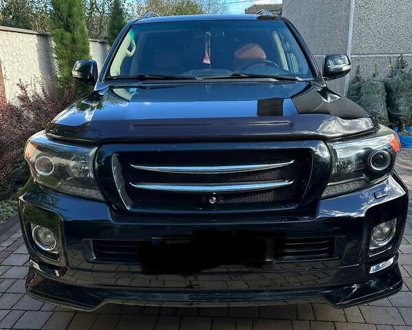 Черный Тойота Ленд Крузер, объемом двигателя 0 л и пробегом 269 тыс. км за 42000 $, фото 1 на Automoto.ua