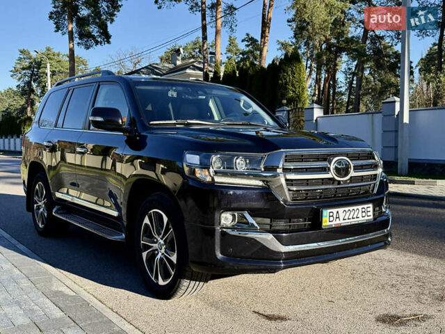 Черный Тойота Ленд Крузер, объемом двигателя 4.46 л и пробегом 58 тыс. км за 73000 $, фото 1 на Automoto.ua