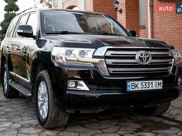 Чорний Тойота Ленд Крузер, об'ємом двигуна 4.5 л та пробігом 82 тис. км за 57900 $, фото 1 на Automoto.ua